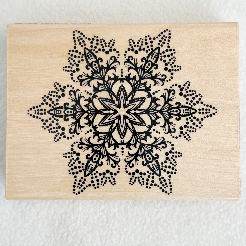 Hero Arts Crafts NWT Snowflake Wood Mounted Rubber Stamp - Picture 3 of 13